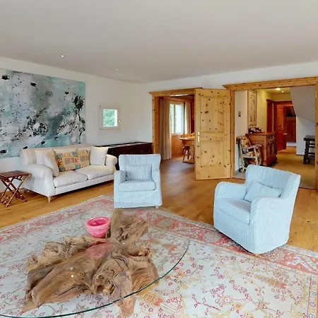 Apartamento Trais Tschiervs *