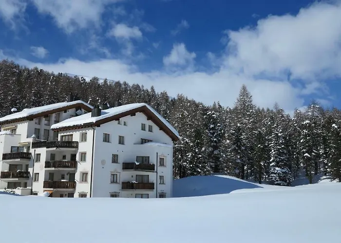 Apartamento Trais Tschiervs