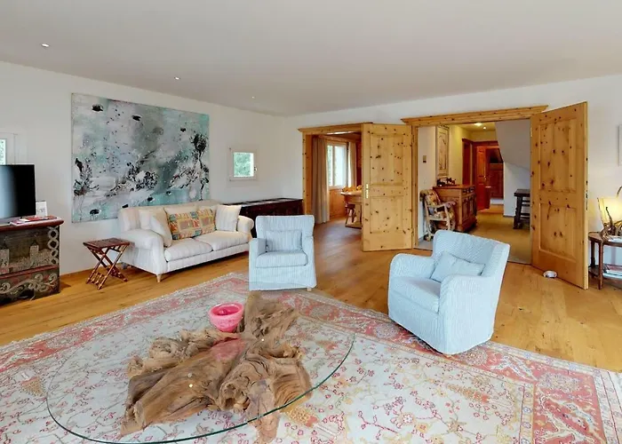 Apartamento Trais Tschiervs *